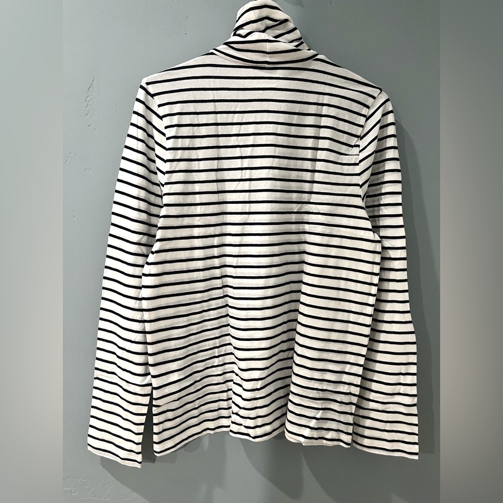 ⚓️ J CREW Navy Striped Tissue Turtleneck {NWT} - Picture 7 of 7